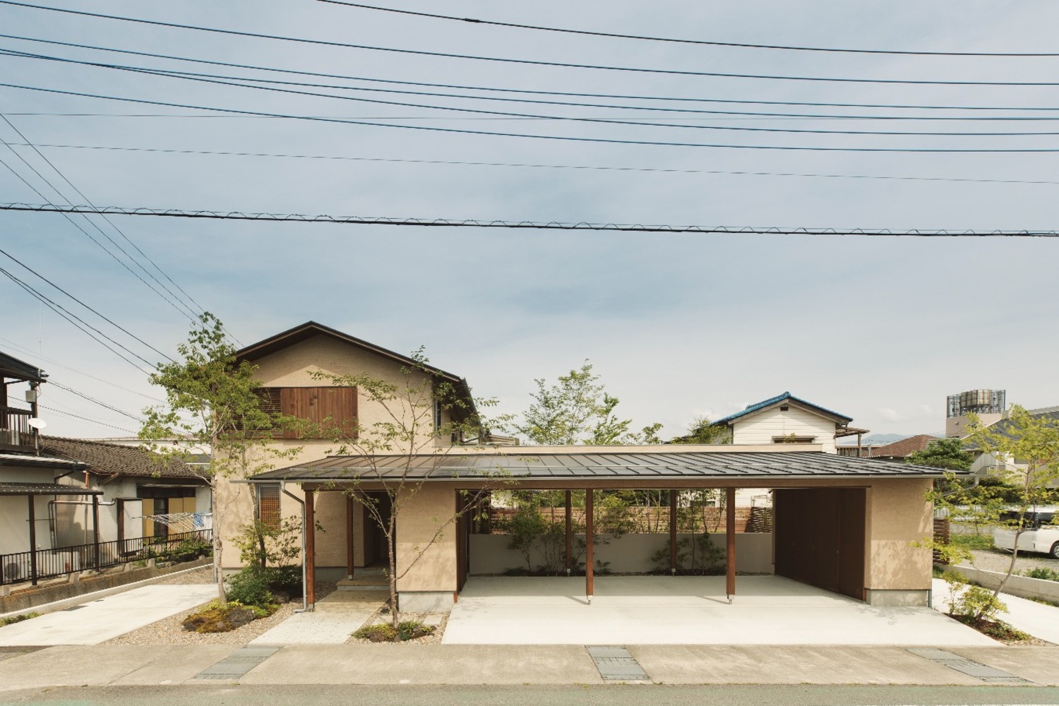 外壁：スーパー白洲そとん壁Ｗ　