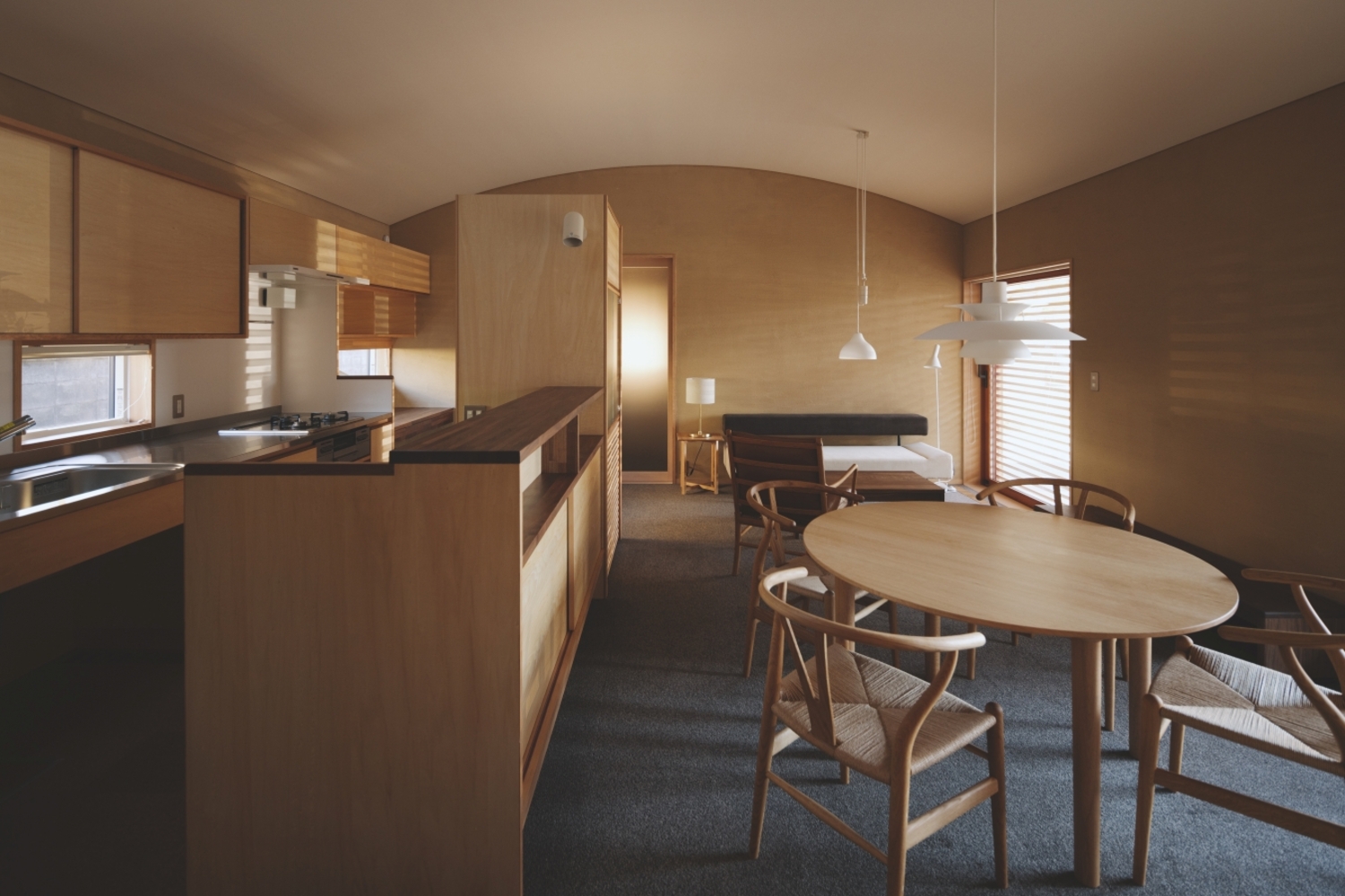 内装・壁：薩摩中霧島壁　SN-16　オリジナル仕上げ（木ゴテ仕上げ）